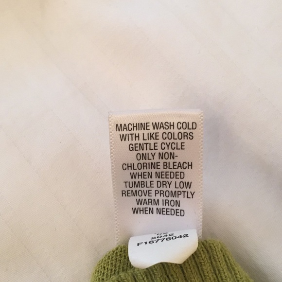 Merona Sleeveless Sweater w/Ruffles - Pistachio - Picture 5 of 6